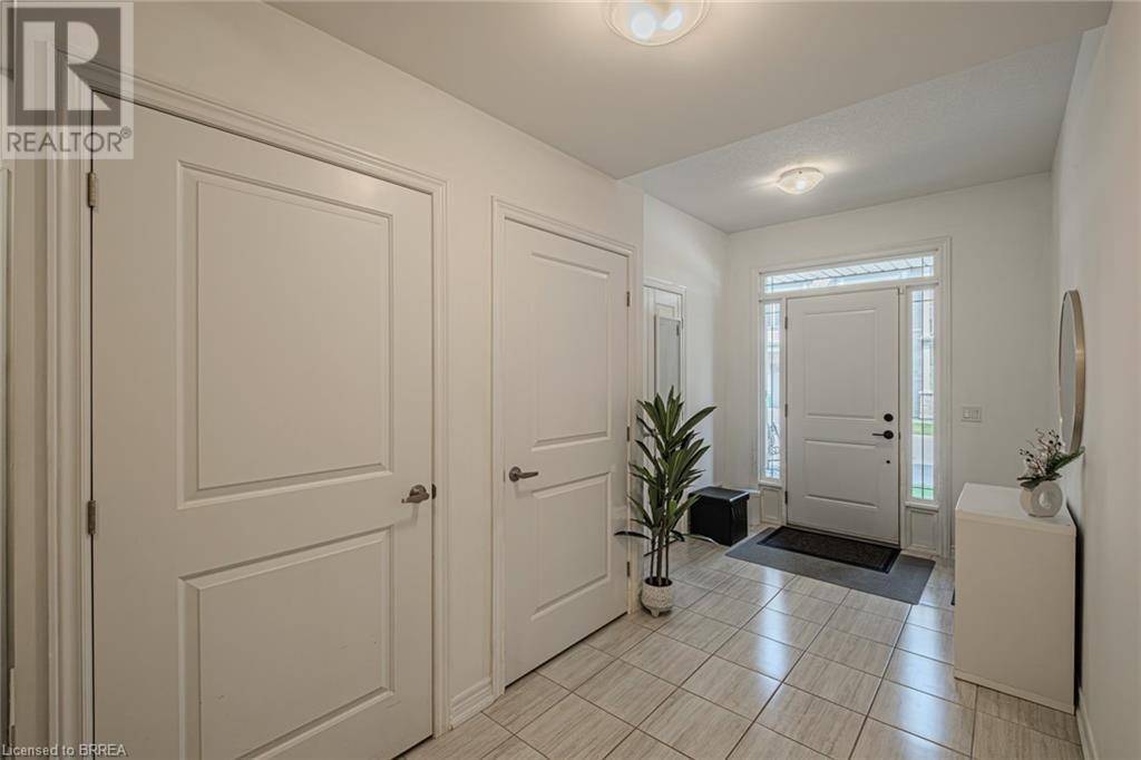 Brantford, ON N3T0R6,77 DIANA AVE #146