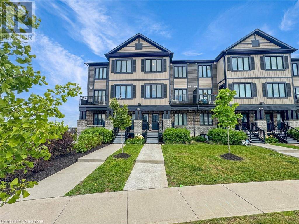 Kitchener, ON N2R0P5,150 ROCHEFORT ST #E