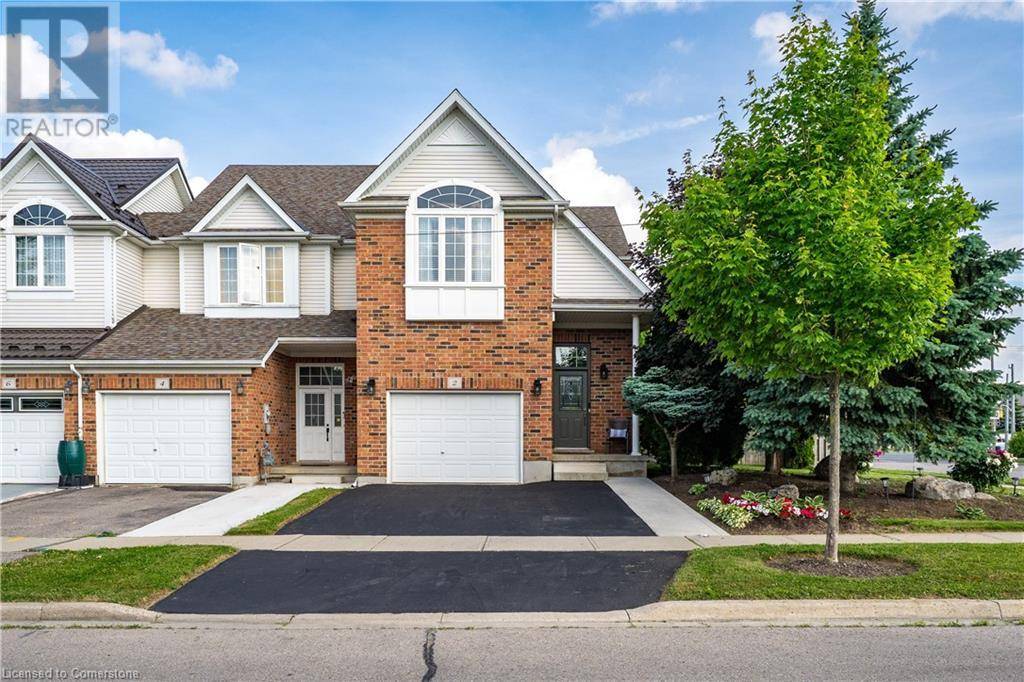 2 COLTON Circle, Kitchener, ON N2A4J8