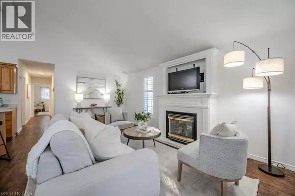 Waterloo, ON N2J4G8,185 WESLEY Crescent