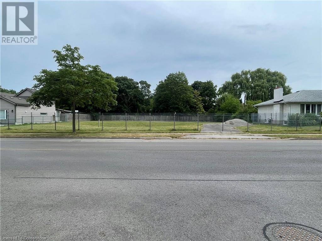 St. Catharines, ON L2M2P2,374B LINWELL Road