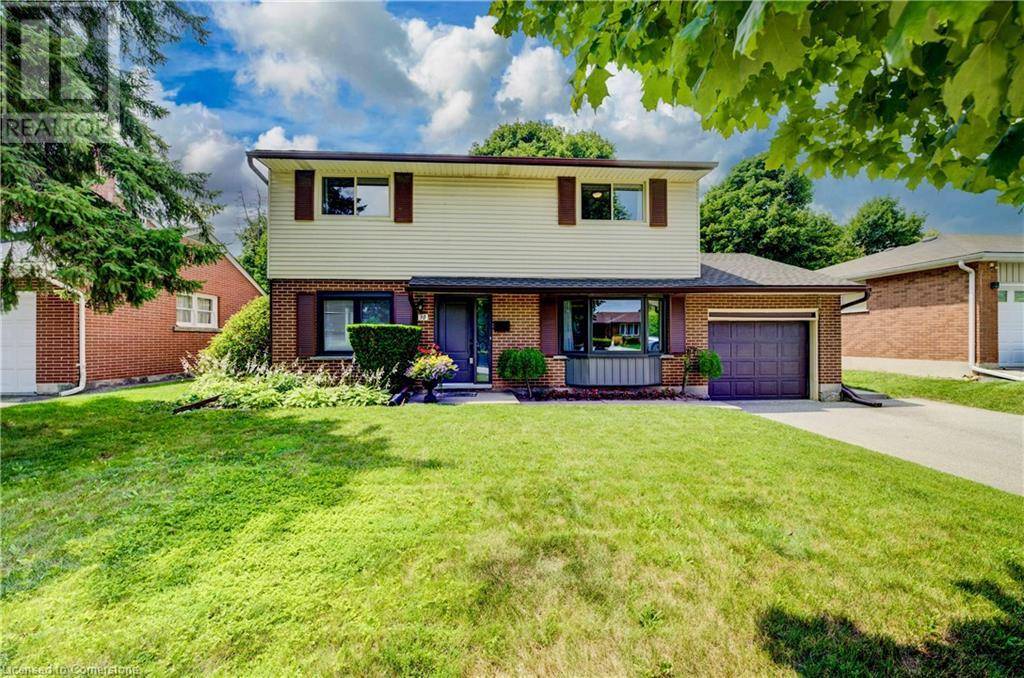 30 TAYLOR Avenue, Cambridge, ON N1R5M4