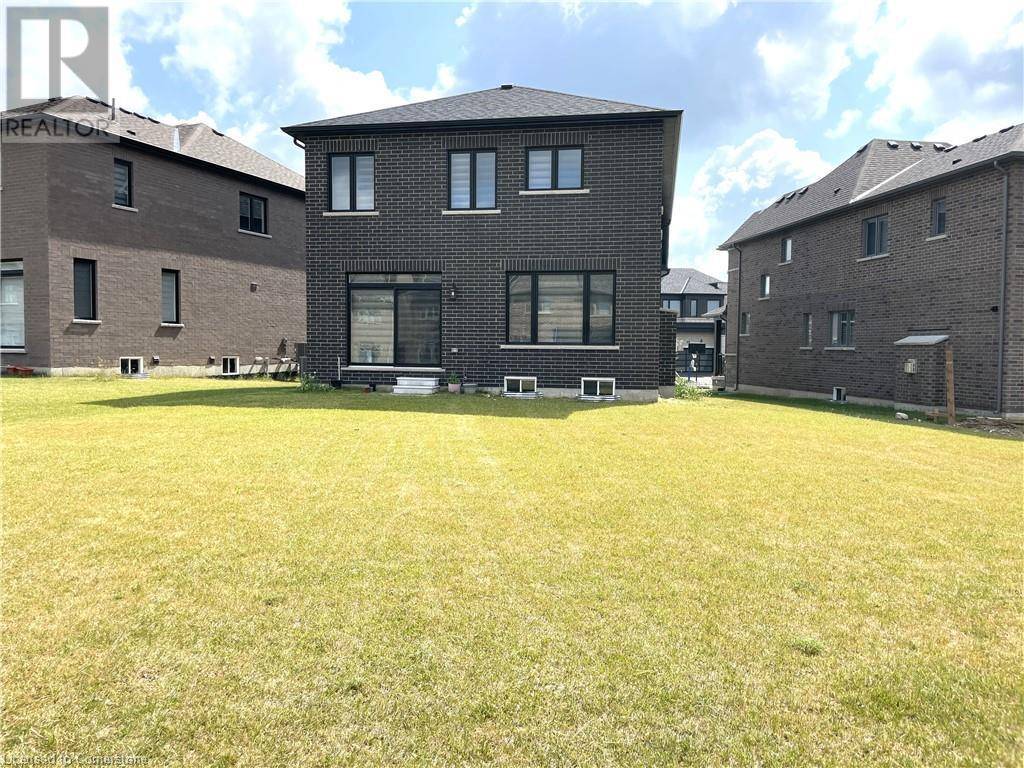 Woodstock, ON N4T0M6,117 SILVERWOOD Crescent
