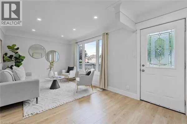 Hamilton, ON L8V3J4,319 EAST 28TH Street