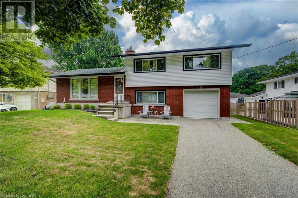 Kitchener, ON N2M4G7,275 FOREST HILL Drive
