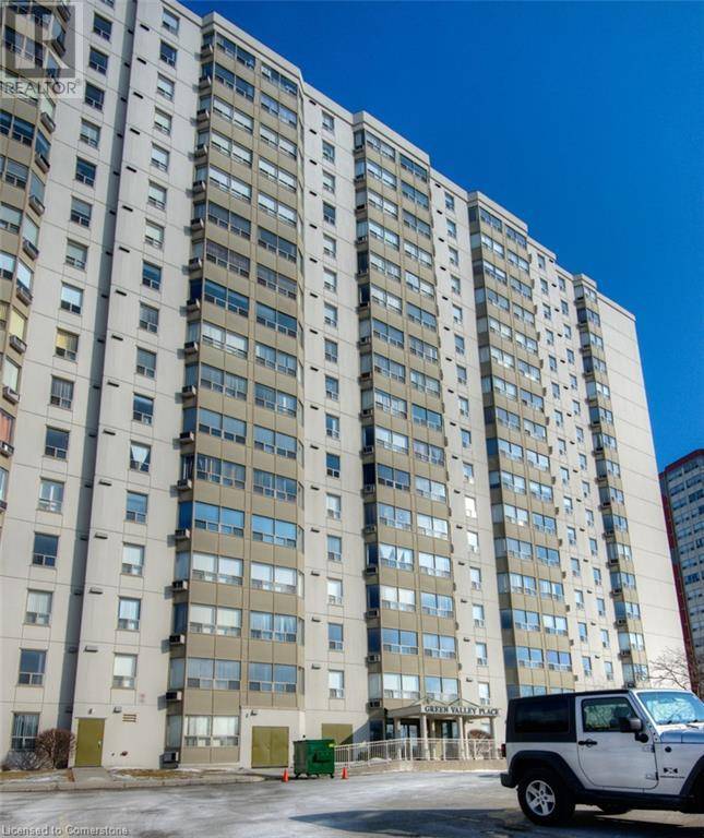 Kitchener, ON N2P2A5,35 GREEN VALLEY DR #1412
