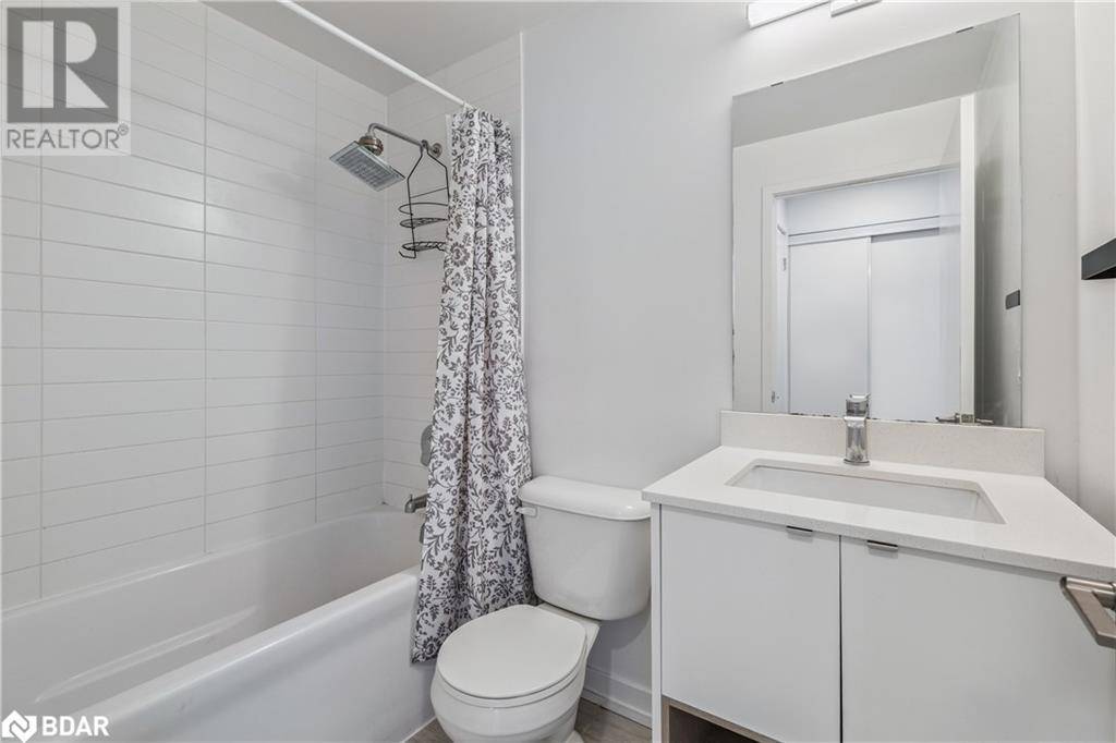 Burlington, ON L7T0C3,1133 COOKE BLVD #817