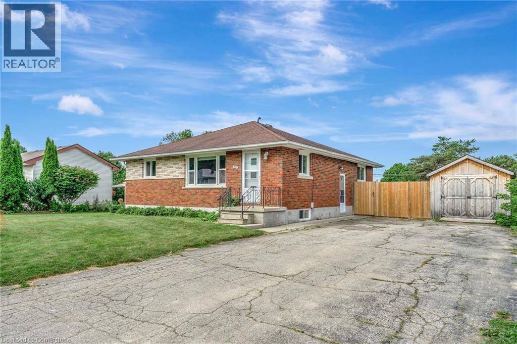 396 POWELL Street, Woodstock, ON N4S3T6