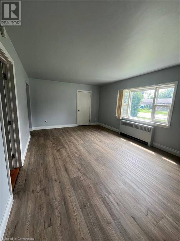 Owen Sound, ON N4K3T3,690 11TH A ST West #5