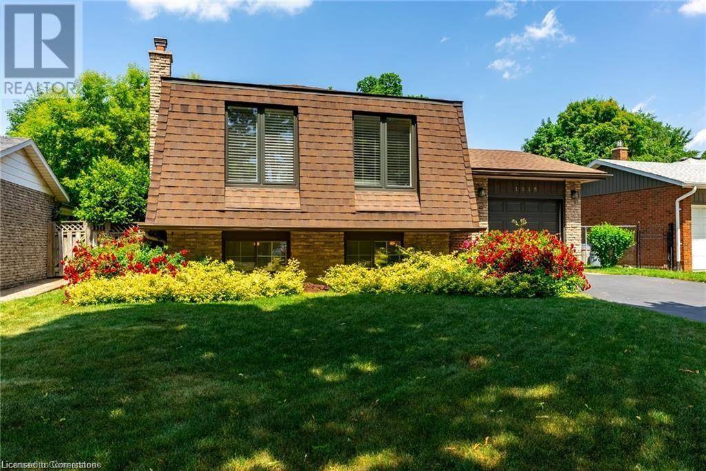 1515 BRENNER Crescent, Burlington, ON L7P2V9