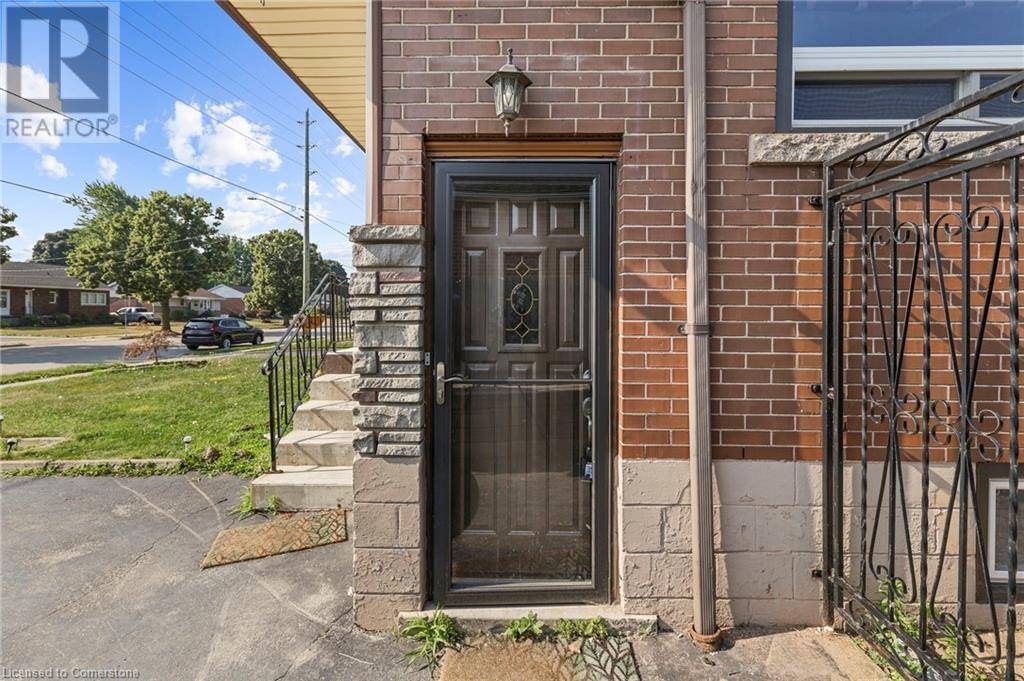 Hamilton, ON L8T4G5,368 UPPER KENILWORTH AVE #Basement