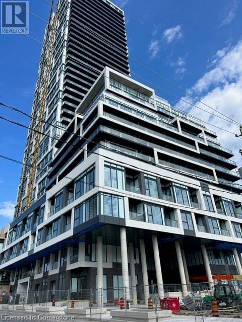 5 DEFRIES ST #2402, Toronto, ON M5A0W7