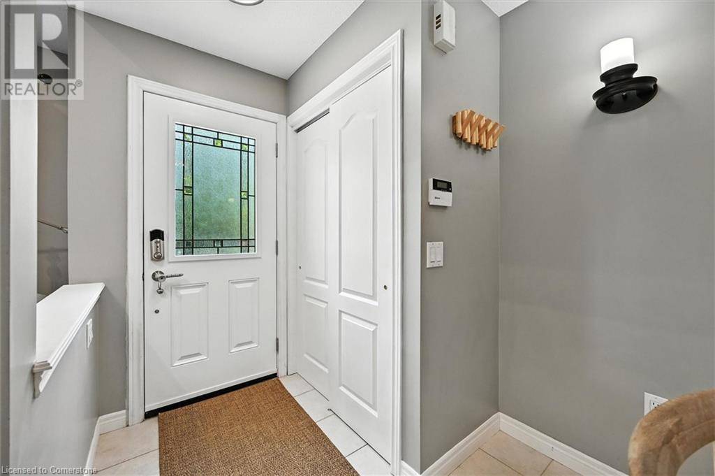 Ancaster, ON L9K1R2,1085 HARROGATE DR #23