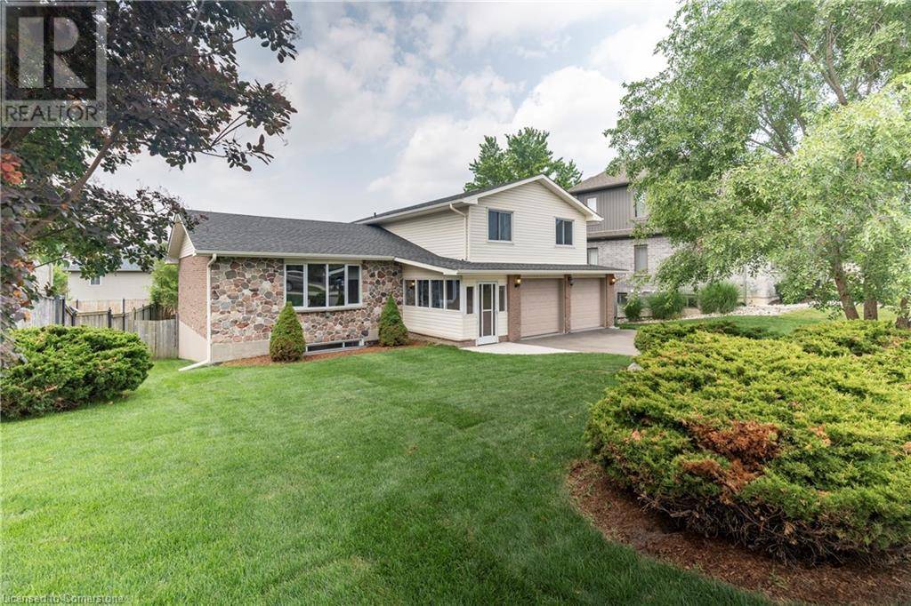 Kitchener, ON N2A4H1,447 OLD CHICOPEE Trail