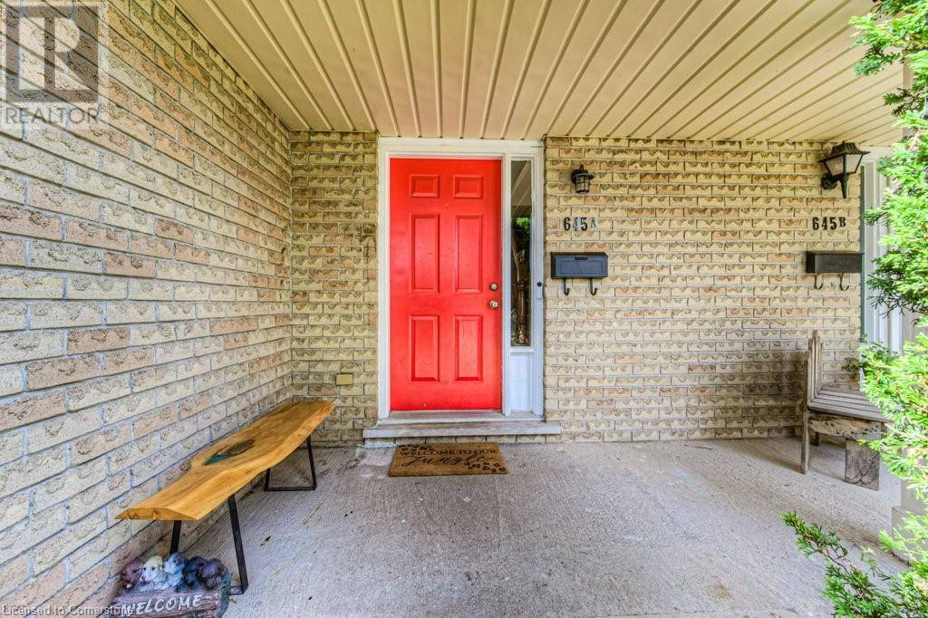 Waterloo, ON N2T2K8,645 PINEROW CRES #A