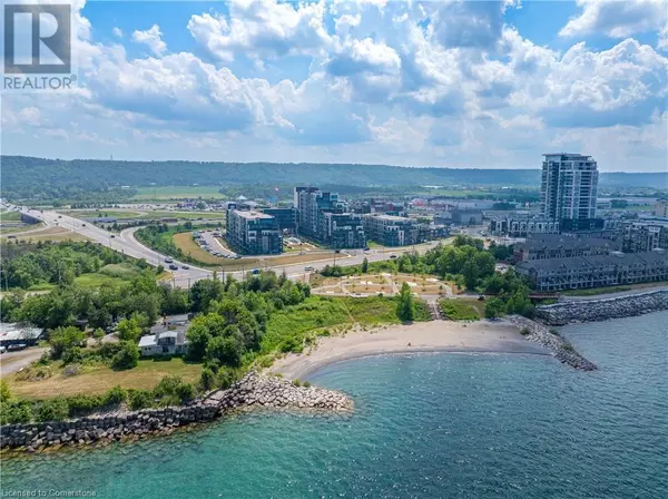 Grimsby, ON L3M0J1,16 CONCORD PLACE PL #519