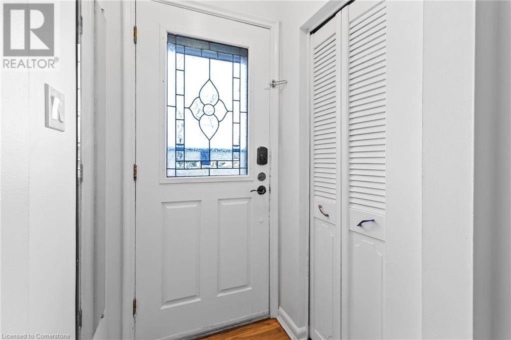 Oakville, ON L6L5A7,550 FOURTH Line