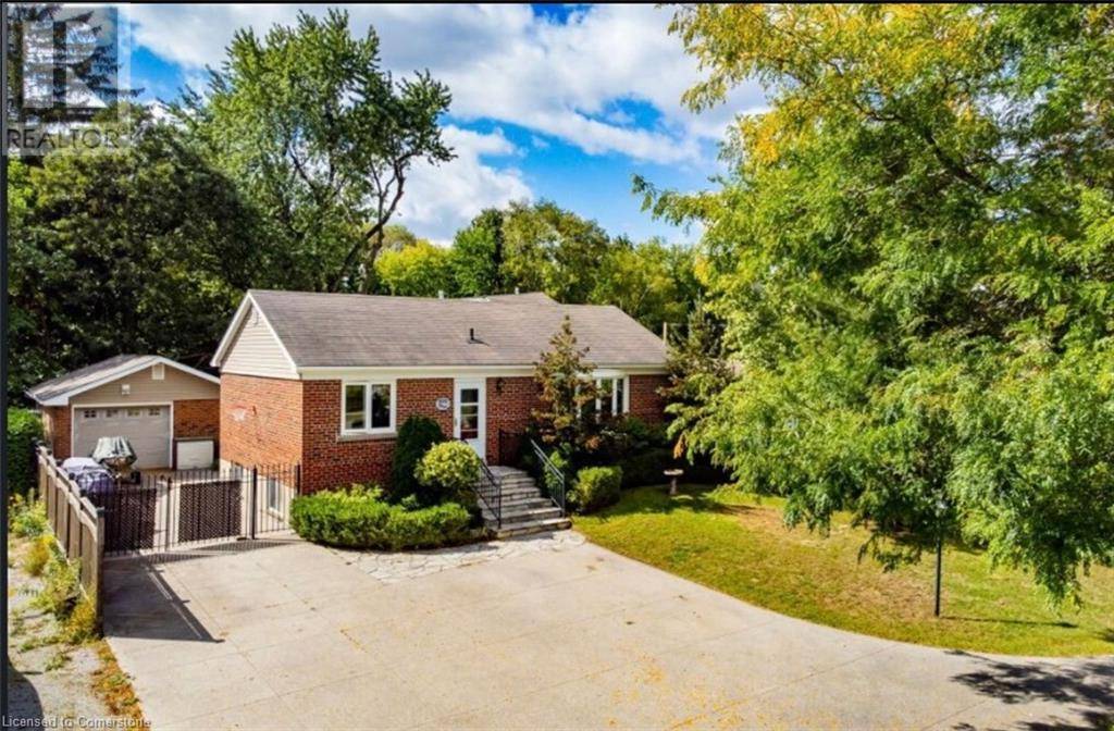 550 FOURTH Line, Oakville, ON L6L5A7