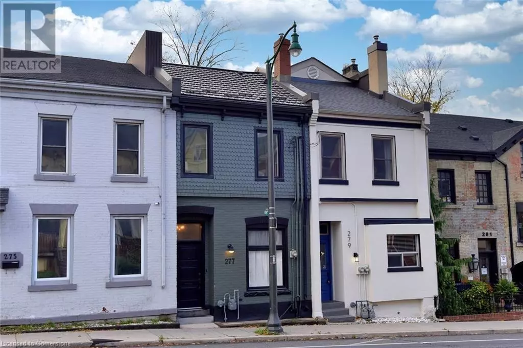 Hamilton, ON L8P1J7,277 MAIN Street W