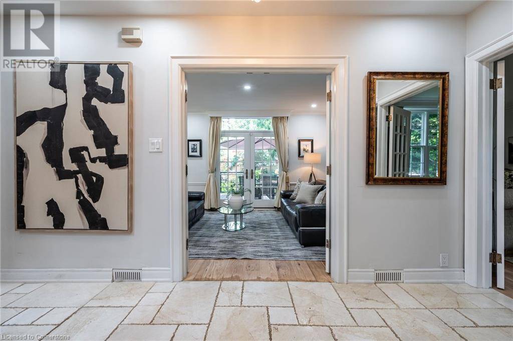 Cambridge, ON N1S2T2,9 LANSDOWNE Road S