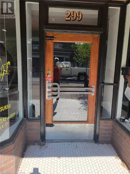 299 OTTAWA ST North #C, Hamilton, ON L8H3Z8