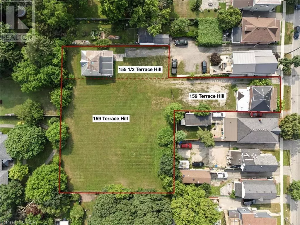 Brantford, ON N3R1G5,155 1/2 TERRACE HILL Street
