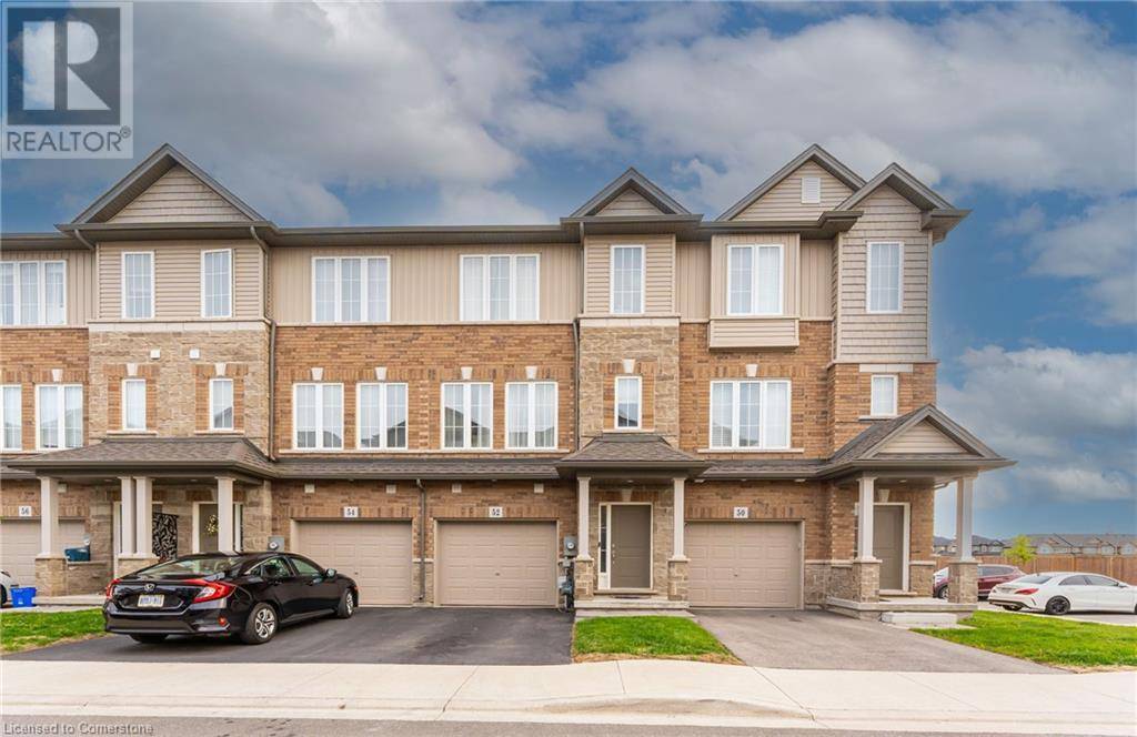 Hamilton, ON L8J3H5,52 AQUARIUS Crescent