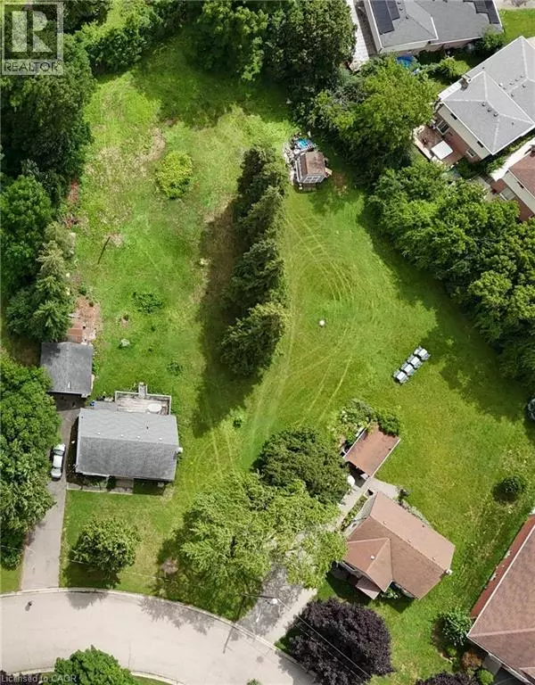 Cambridge, ON N1R5N4,7 LIBERTY Drive