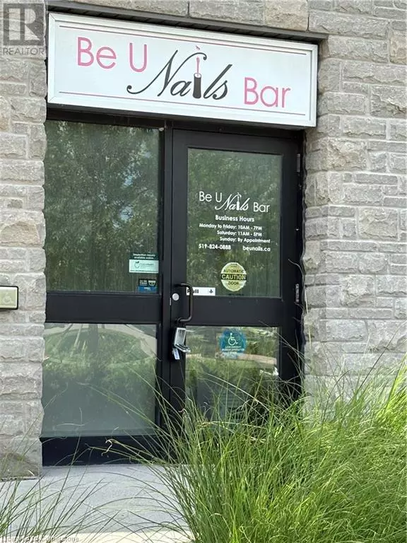 Guelph, ON N1L0P3,64 FREDERICK DR #101