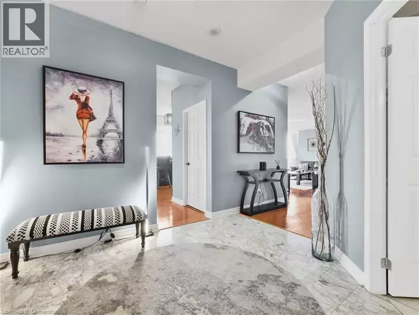 Hamilton, ON L8P3K6,67 CAROLINE ST South #17D