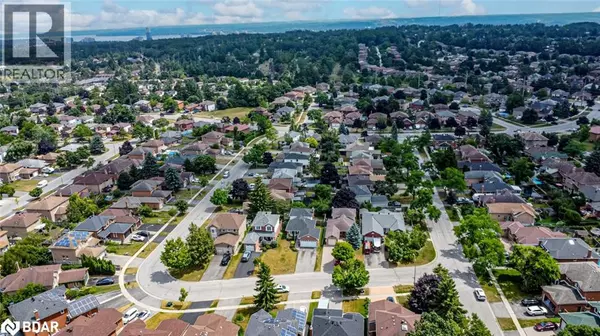 Barrie, ON L4N6Z6,40 GRASETT Crescent