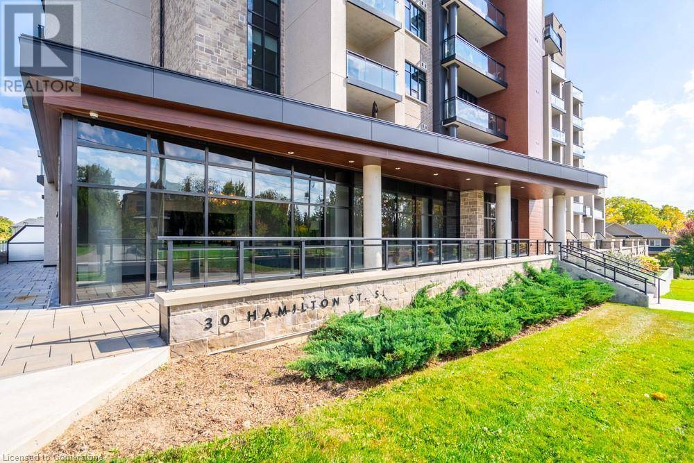 Waterdown, ON L8B1V8,30 HAMILTON ST South #305