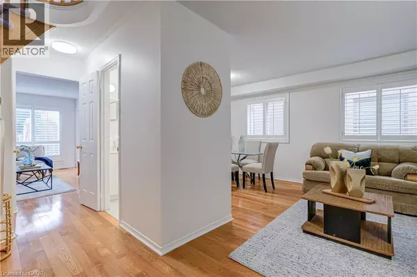 Brampton, ON L6X4J9,61 CEDARWOOD Crescent