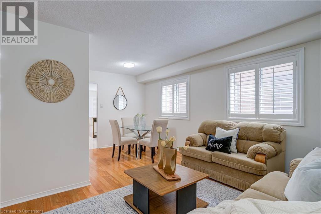 Brampton, ON L6X4J9,61 CEDARWOOD Crescent