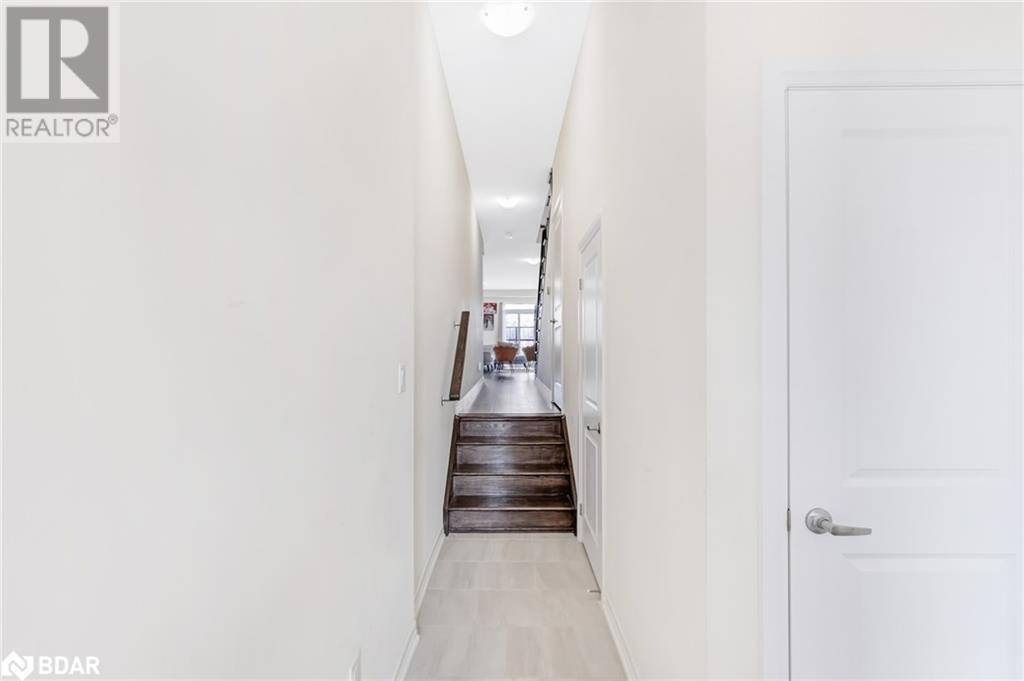 Barrie, ON L9J0M3,122 TURNBERRY Lane
