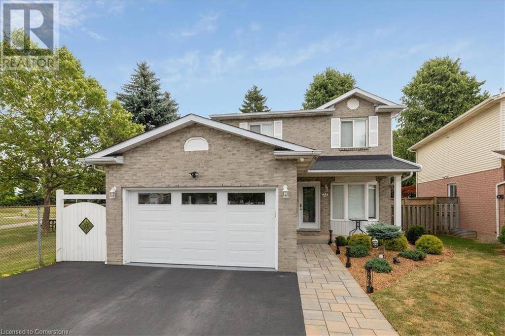 22 MERRITT Crescent, Grimsby, ON L3M4X5