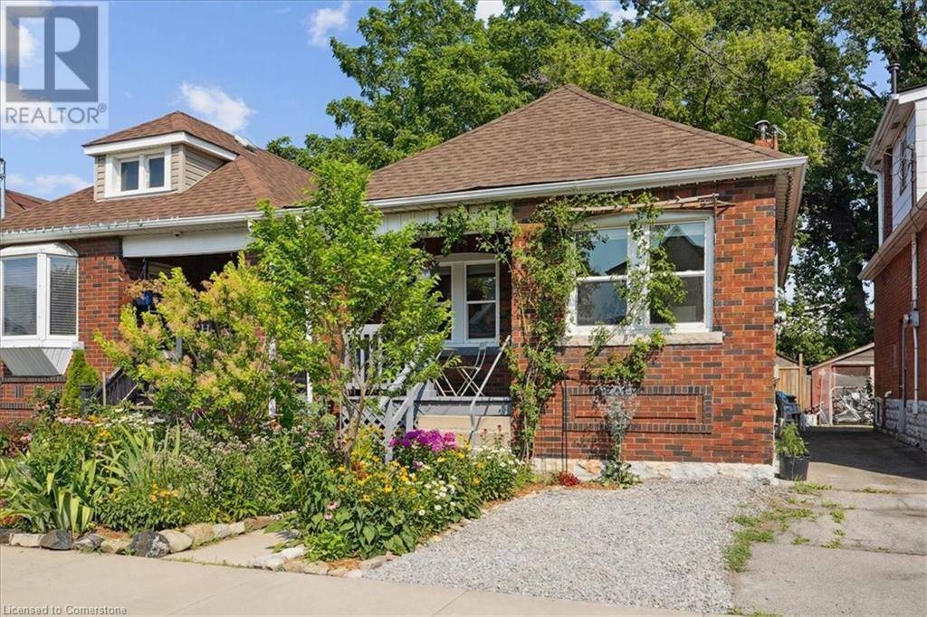 138 COPE Street, Hamilton, ON L8H5B4