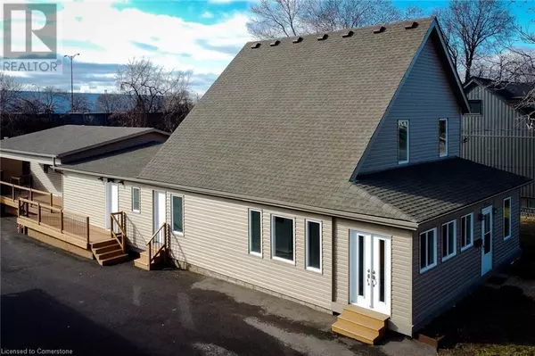 184 BEACH Boulevard, Hamilton, ON L8H6V9