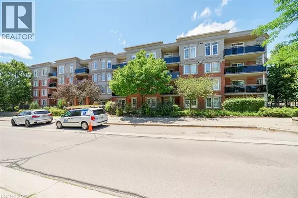 Oakville, ON L6H6V9,2300 PARKHAVEN BLVD East #407