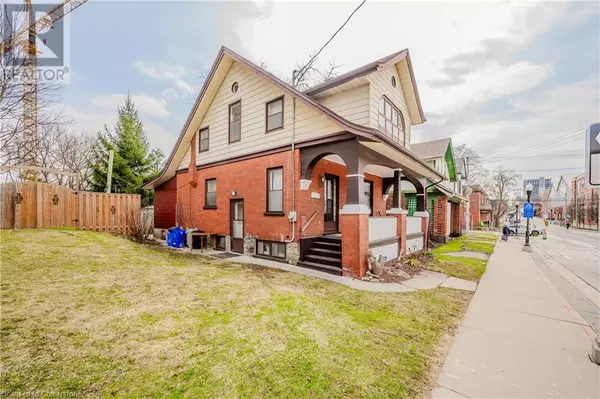 Kitchener, ON N2H2W9,51 CEDAR Street N