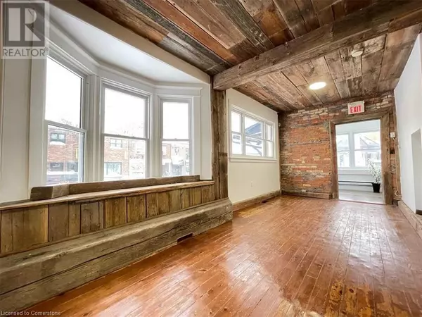 Hamilton, ON L8P4B8,229 LOCKE Street S