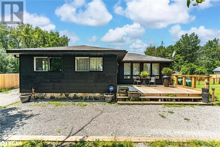 156 WOODLANDS Avenue, Tay, ON L0K1R0