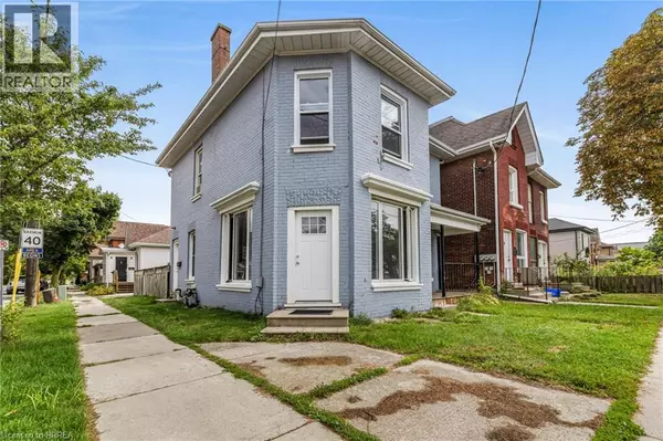 Brantford, ON N3S2E9,74 ERIE Avenue