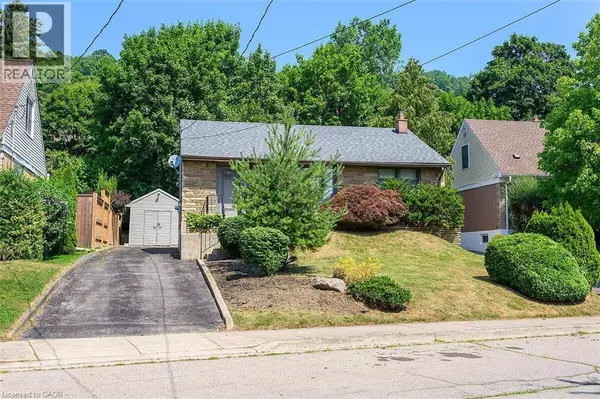 Dundas, ON L9H1J1,28 MARION Crescent