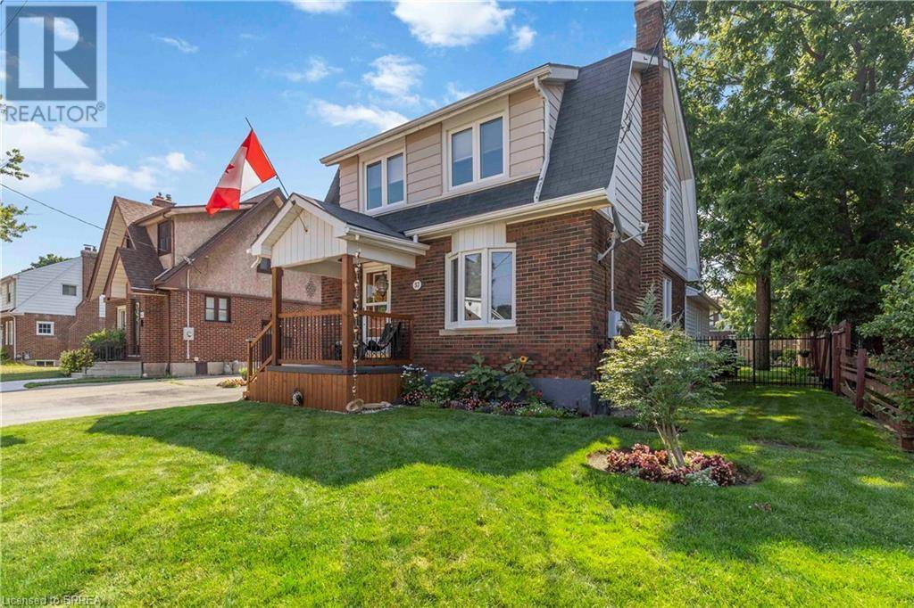 Brantford, ON N3R4S2,57 ABIGAIL Avenue