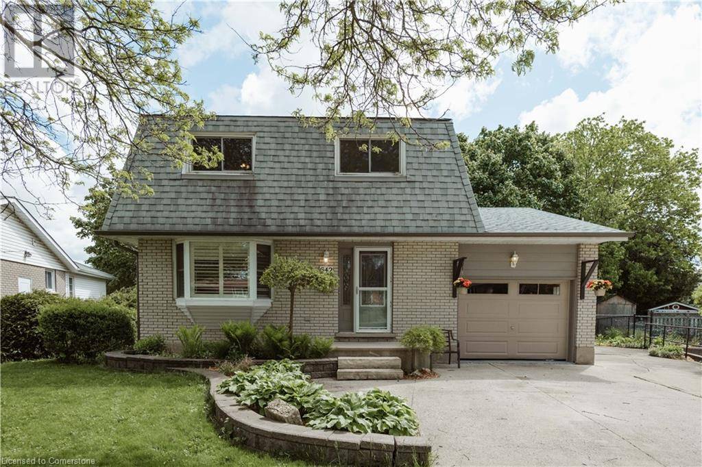 642 CEDARGROVE Place, Waterloo, ON N2L4Y9