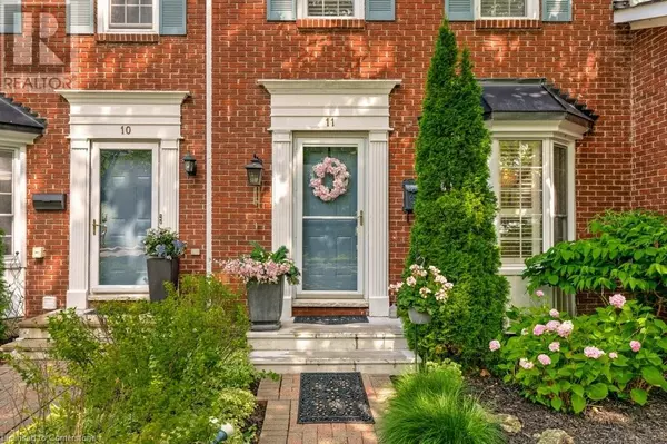 Burlington, ON L7S2G1,1280 MAPLE CROSSING BLVD #11