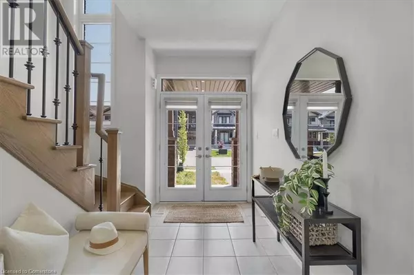 Hamilton, ON L8J0M3,157 CACTUS Crescent