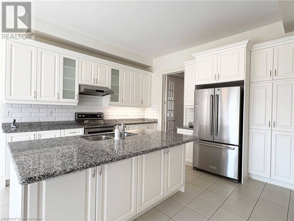 Oakville, ON L6H0T1,470 THRESHING MILL Boulevard
