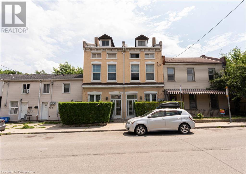 168 MACNAB Street N, Hamilton, ON L8R2M4